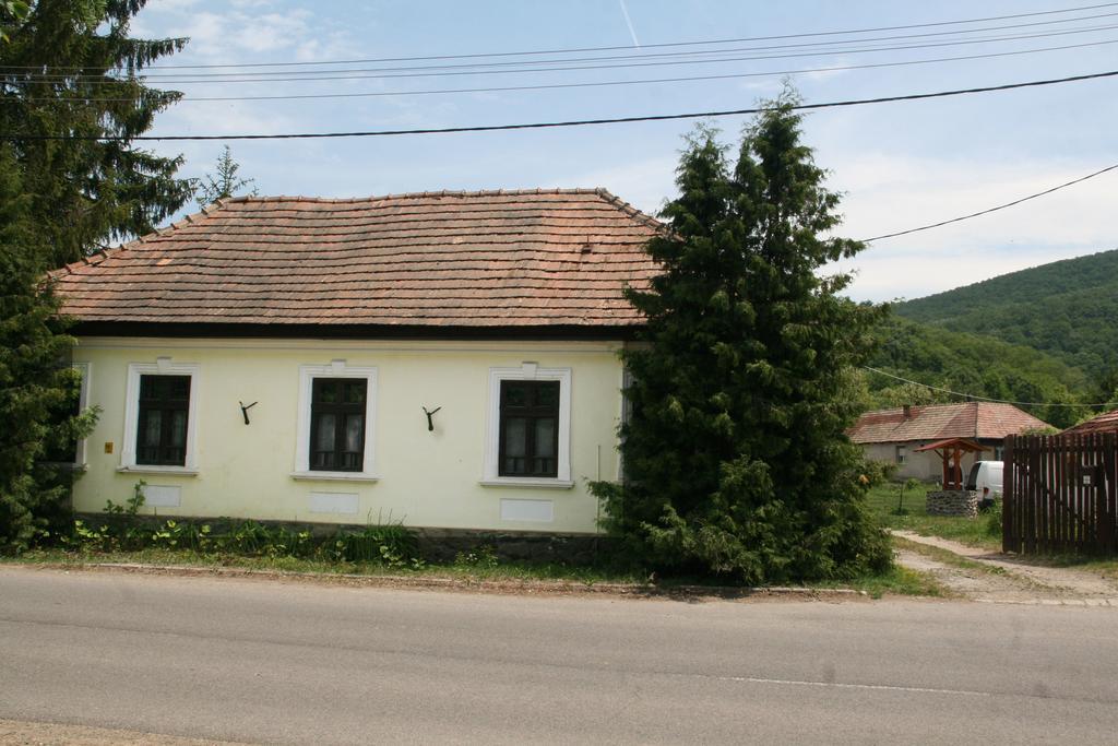 Hotel Toldi Vendeghaz Felsőtold Exteriér fotografie